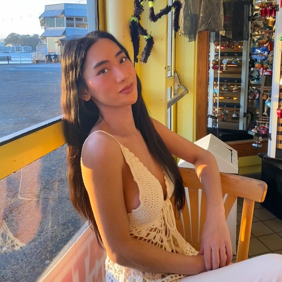 Meet your Posher, Rhea - Picture 5 of 9